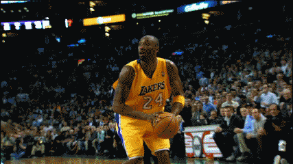 CS2传奇谢幕，球迷泪洒赛场