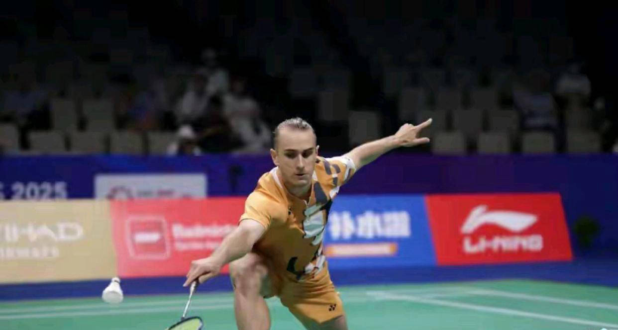 开云体育在线-韩国队逆转中国队，安赛龙高光表现